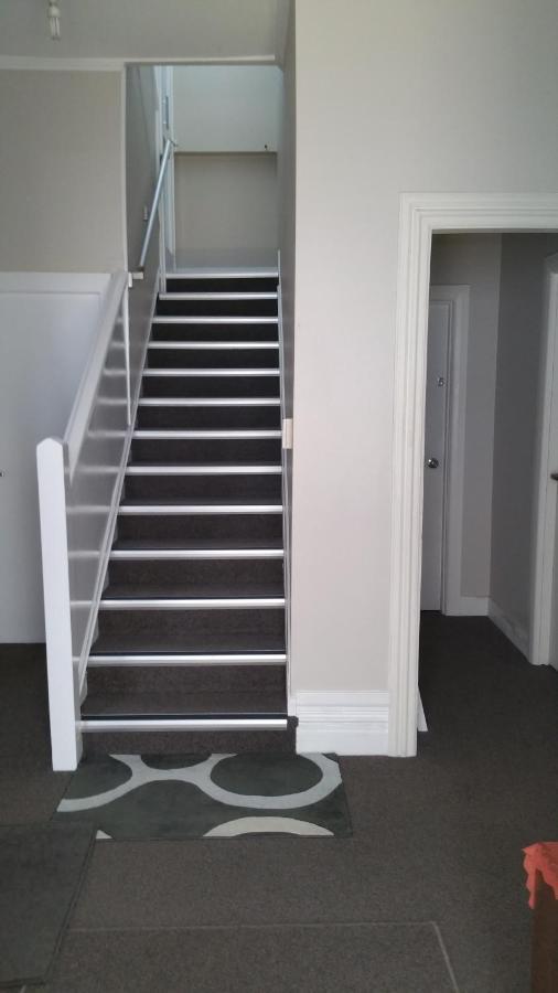 Auckland Budget Inn Bagian luar foto